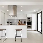 Apartment Casa Maragem - T3 Com Jardim E Piscina Privada *