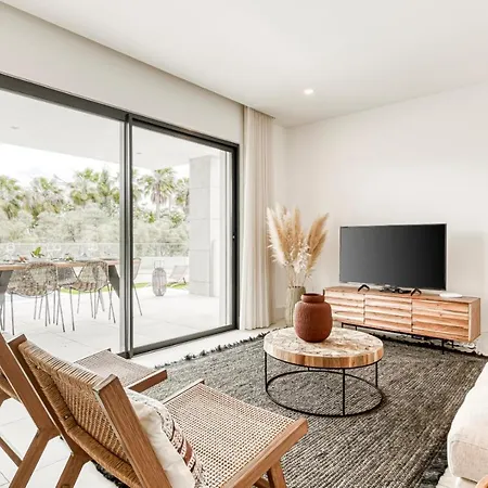 Casa Maragem - T3 Com Jardim E Piscina Privada Daire